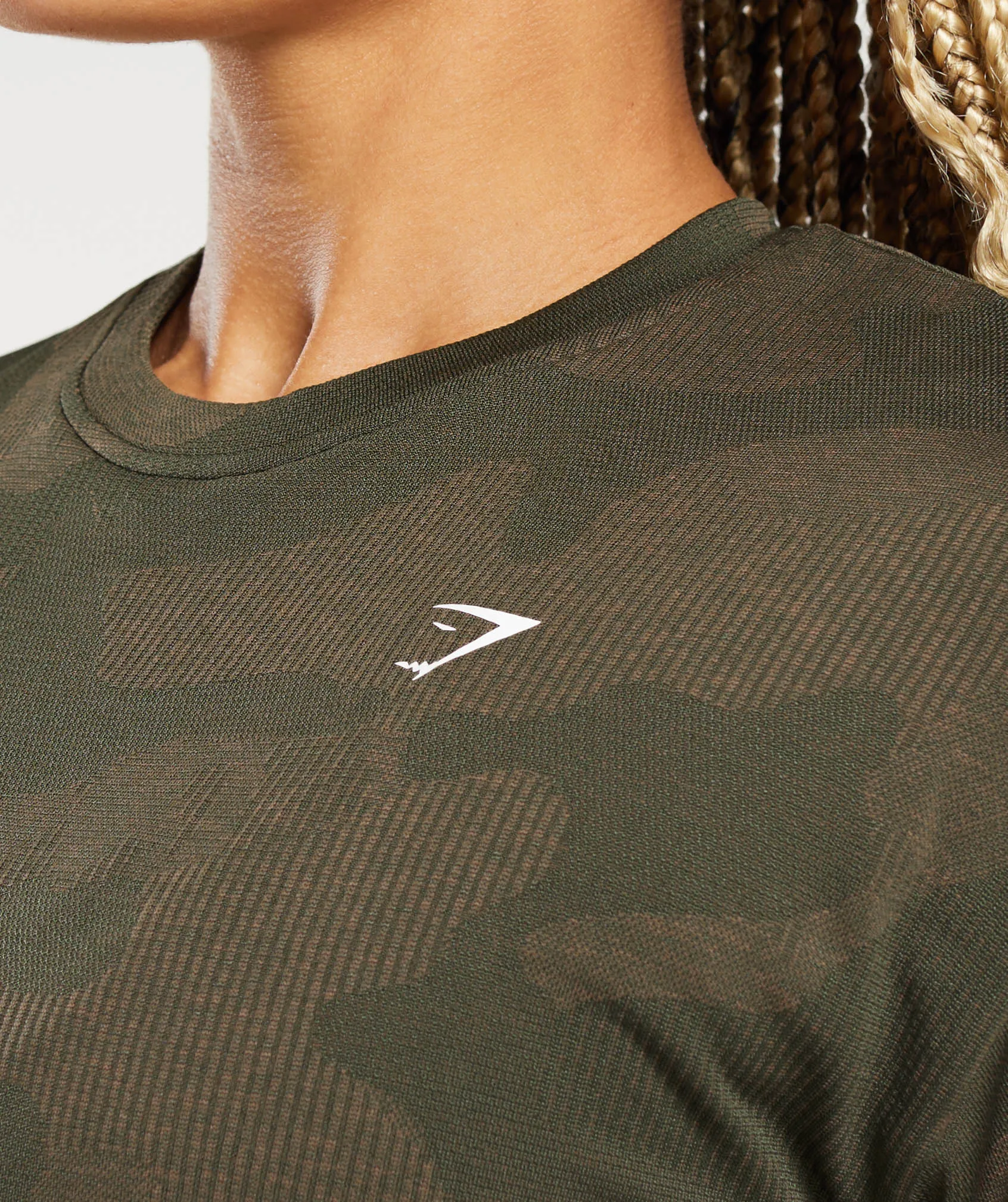 Gymshark Adapt Camo Seamless Ribbed Crop Top - Winter Olive/Soul Brown