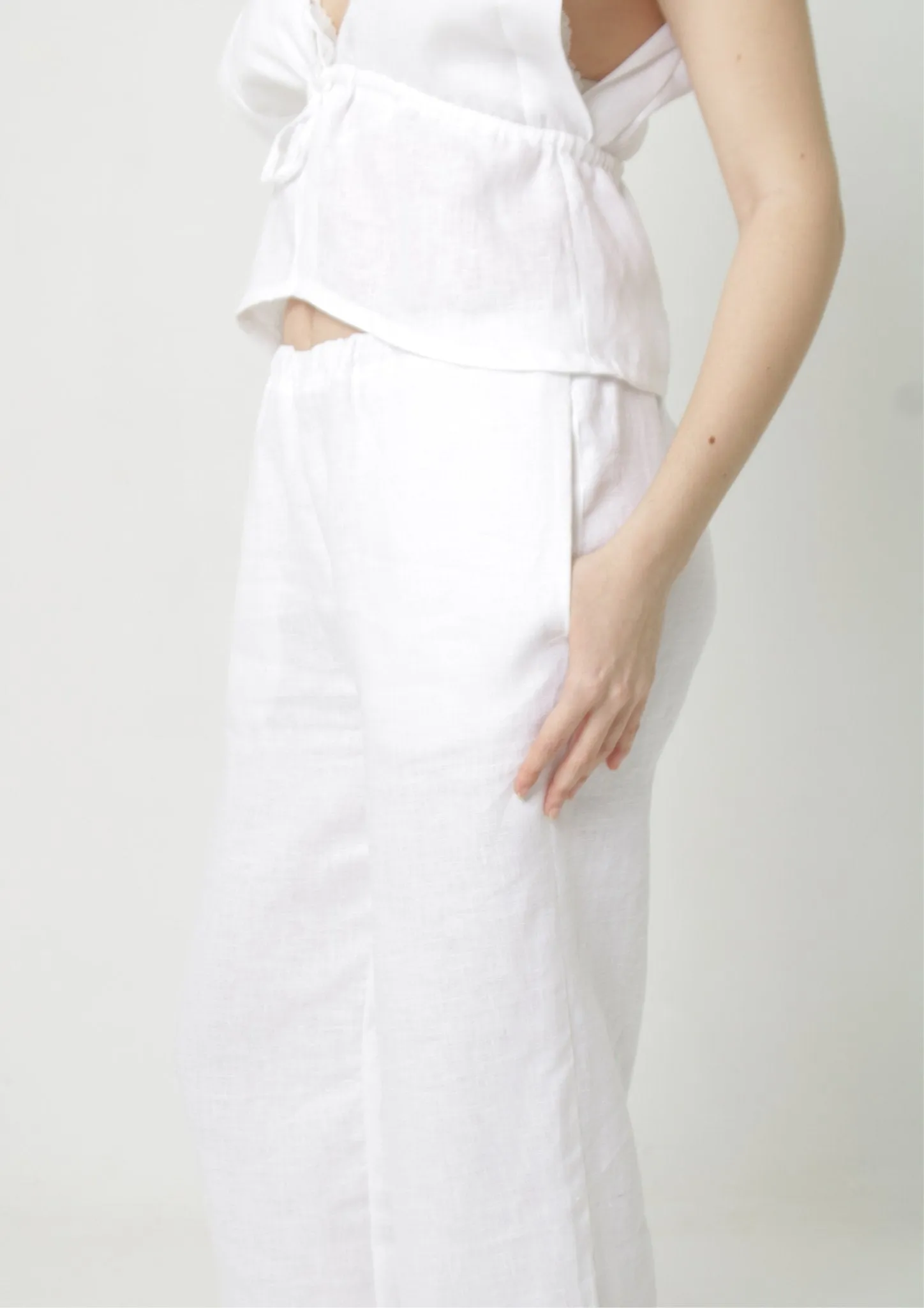 Linen Pants Sewing Pattern [Millie Pants]