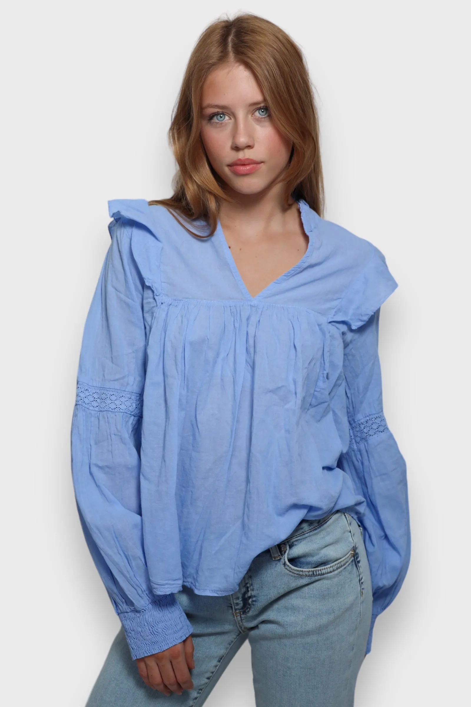 "Glory" blouse sky blue