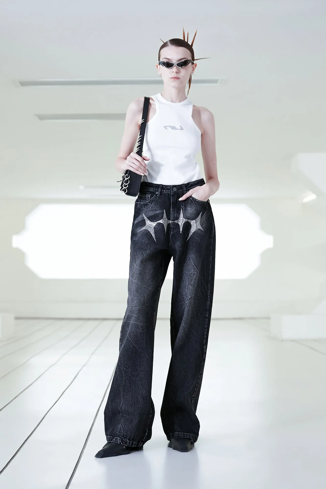 Star-shaped hot fix jeans