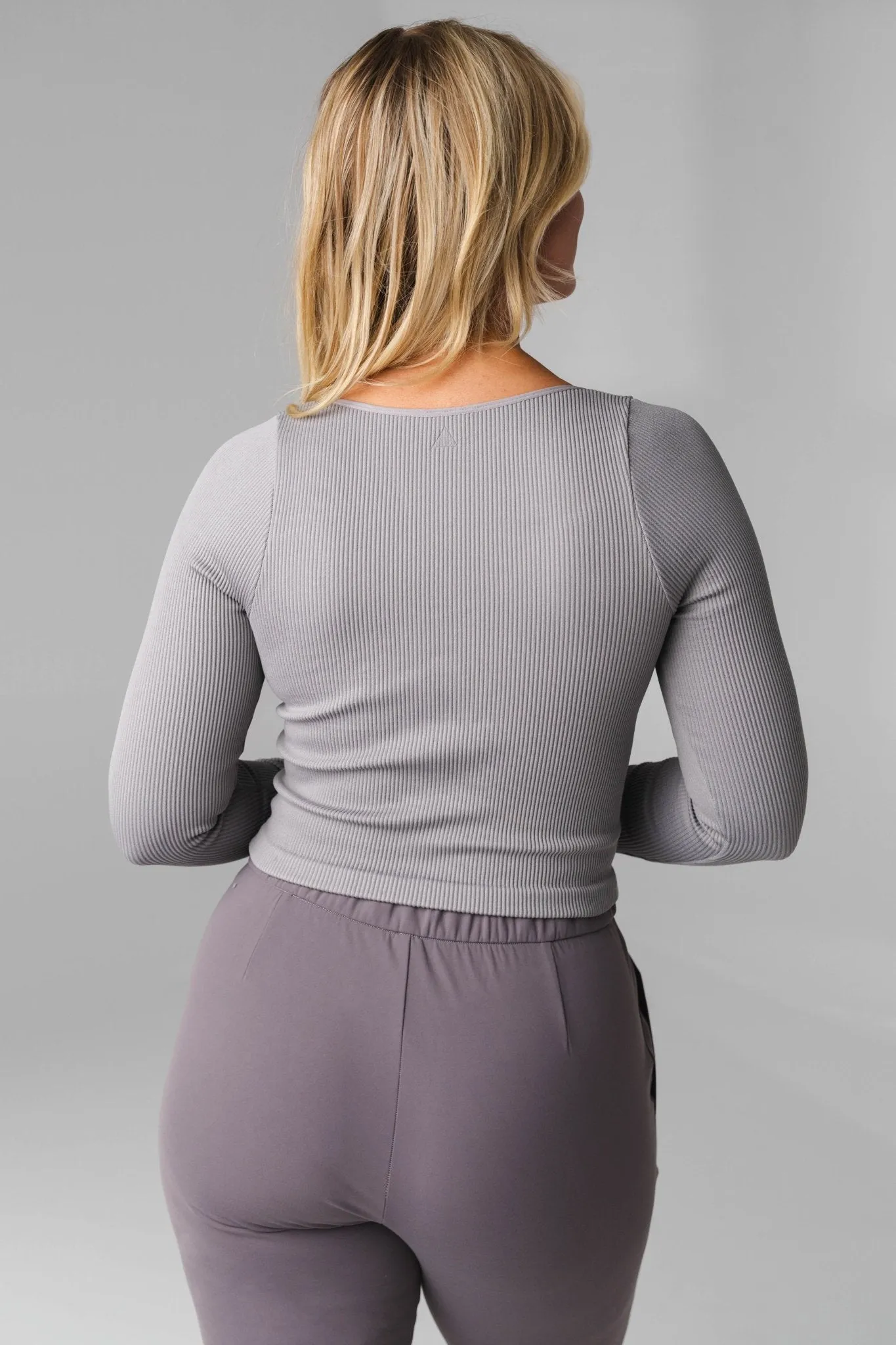 Vitality Synergy V Long Sleeve - Slate